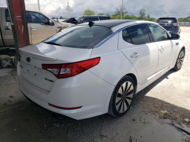 Photo 4 from auction – 2011 KIA OPTIMA SX with VIN KNAGR4A62B5129374