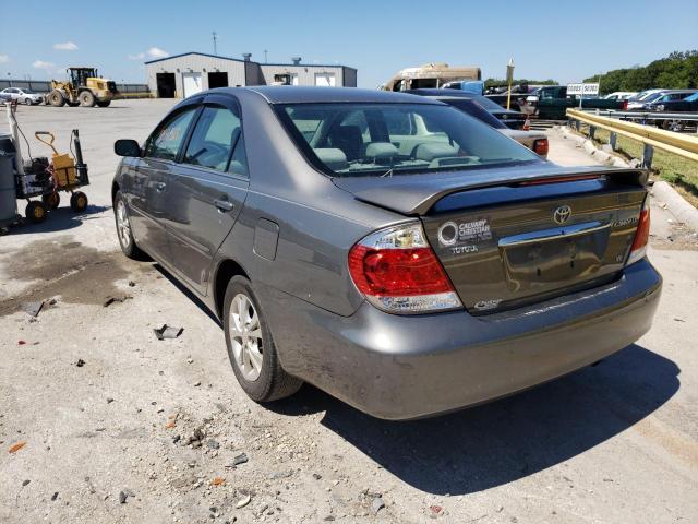Photo 3 from auction – 2004 TOYOTA CAMRAY with VIN 4T1BF32K95U613785