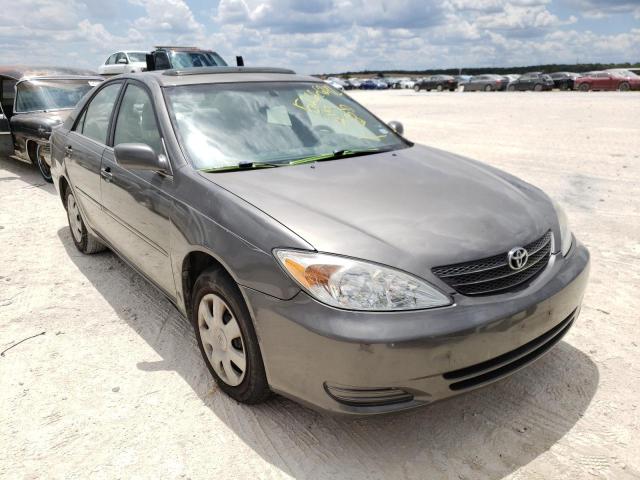 TOYOTA CAMRY LE 2004 with VIN 4T1BE32K64U816635 - Photo from auction