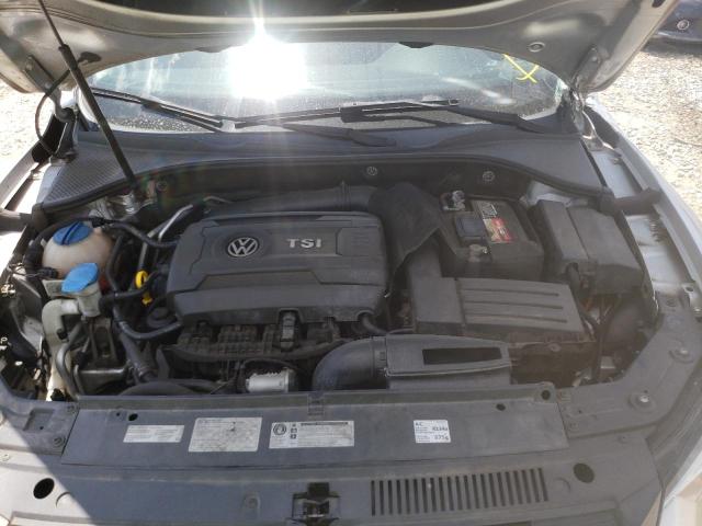 Photo 7 from auction – 2014 VOLKSWAGEN PASSAT S with VIN 1VWAS7A31EC067080