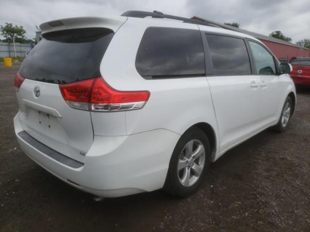 Photo 4 from auction – 2013 TOYOTA SIENNA LE with VIN 5TDKK3DC1DS339751