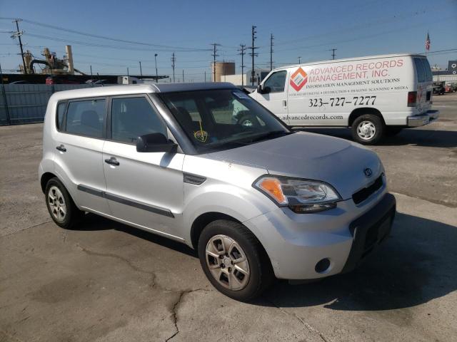 KIA SOUL 2011 with VIN KNDJT2A13B7295488 - Photo from auction