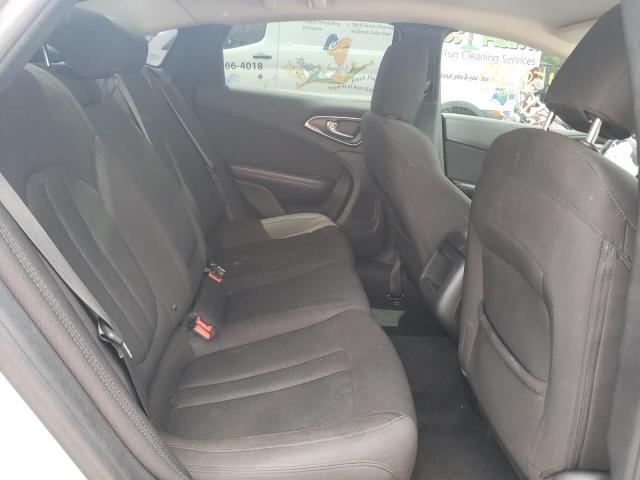 Photo 6 from auction – 2015 CHRYSLER 200 LIMITE with VIN 1C3CCCAB4FN563252