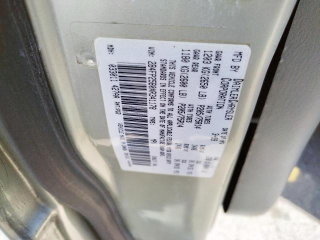 Photo 10 from auction – 2000 DODGE CARAVAN with VIN 2B4FP25B0XR341178