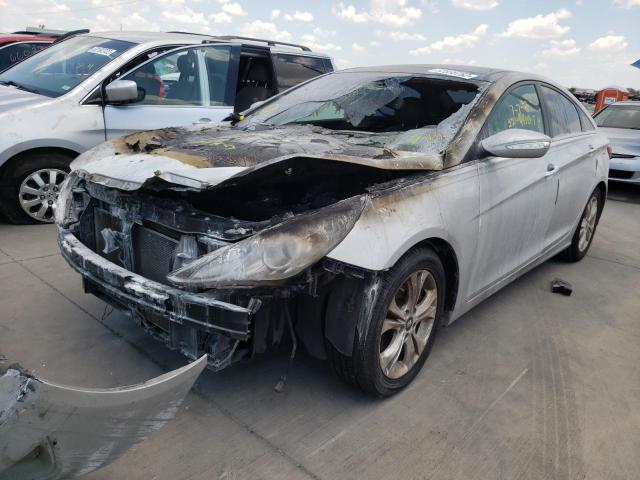 Photo 2 from auction – 2012 HYUNDAI SONATA SE with VIN 5NPEC4AC3CH395571
