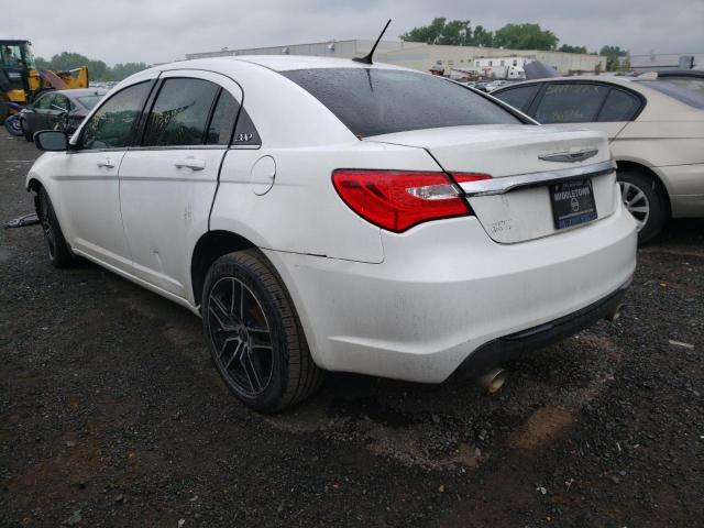 Photo 3 from auction – 2014 CHRYSLER 200 LIMITE with VIN 1C3CCBCG9EN103540