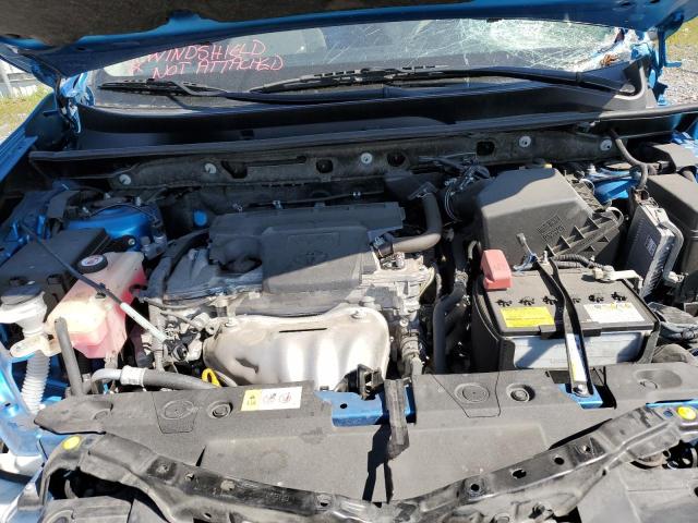 Photo 7 from auction – 2017 TOYOTA RAV4 XLE with VIN JTMRFREVXHD209975