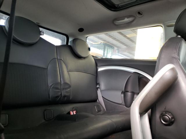 Photo 6 from auction – 2010 MINI COOPER S C with VIN WMWMM3C55ATP93940