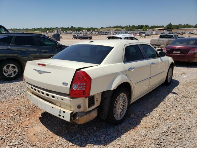 Photo 4 from auction – 2010 CHRYSLER 300 TOURIN with VIN 2C3CA5CV6AH297355