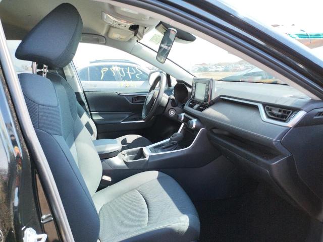 Photo 5 from auction – 2019 TOYOTA RAV4 LE with VIN 2T3H1RFV1KW018738