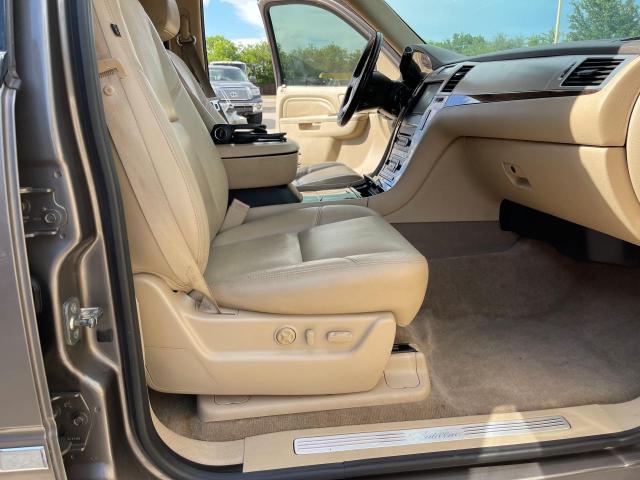 Photo 5 from auction – 2012 CADILLAC ESCALADE L with VIN 1GYS3BEF4CR309182