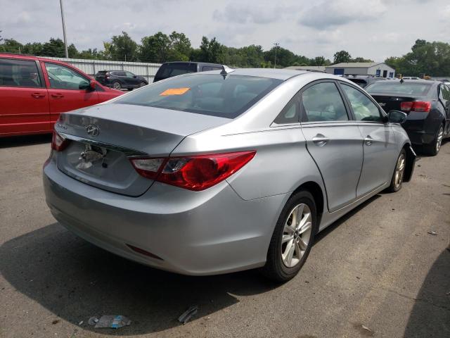 Photo 4 from auction – 2013 HYUNDAI SONATA GLS with VIN 5NPEB4AC8DH615274