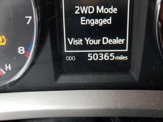 Photo 8 from auction – 2016 TOYOTA RAV4 XLE with VIN 2T3RFREV3GW478157