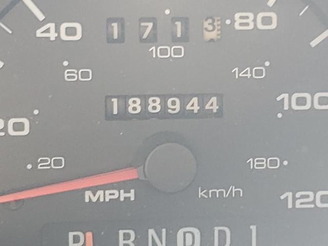 Photo 8 from auction – 2001 FORD TAURUS LX with VIN 1FAFP52UX1A130422