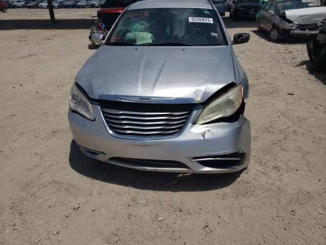Photo 9 from auction – 2011 CHRYSLER 200 LX with VIN 1C3BC4FB4BN522396