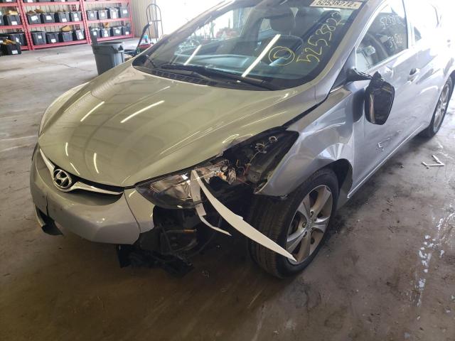 Photo 9 from auction – 2016 HYUNDAI ELANTRA SE with VIN 5NPDH4AE2GH779393