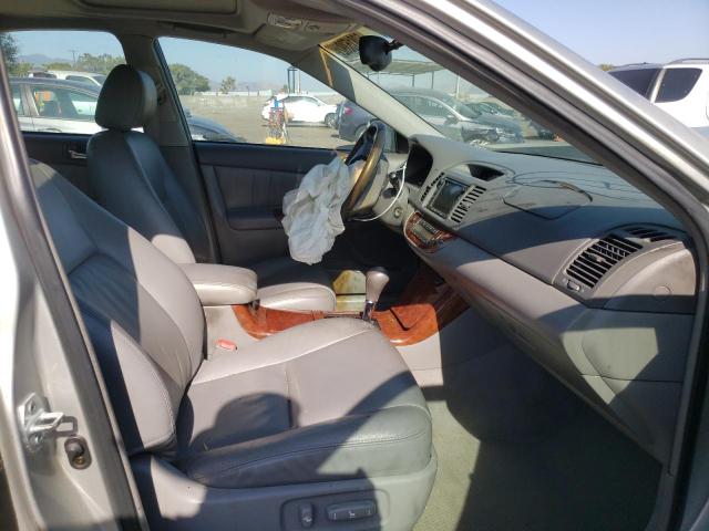 Photo 5 from auction – 2005 TOYOTA CAMRY LE with VIN 4T1BF32K35U592044