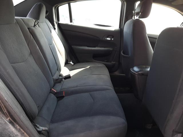 Photo 6 from auction – 2014 CHRYSLER 200 TOURIN with VIN 1C3CCBBB4EN102088