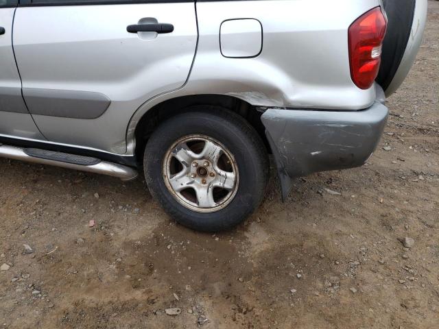 Photo 9 from auction – 2004 TOYOTA RAV4 with VIN JTEHD20V346008364