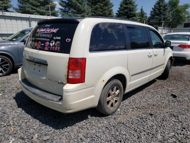 Photo 4 from auction – 2010 CHRYSLER TOWN & COU with VIN 2A4RR5D16AR103342