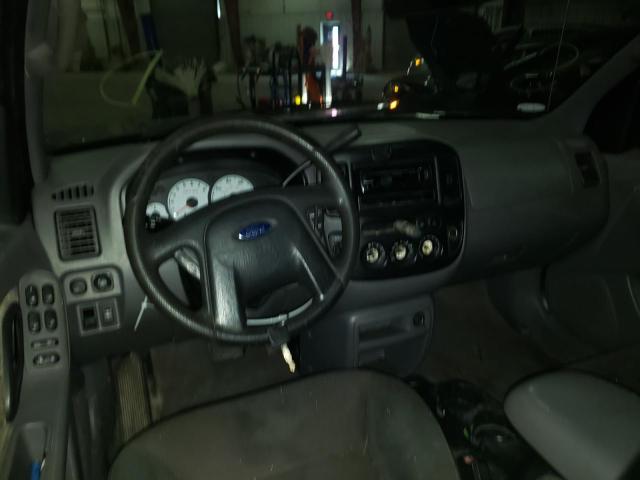 Photo 10 from auction – 2002 FORD ESCAPE XLT with VIN 1FMYU04172KA70351