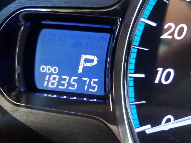 Photo 8 from auction – 2011 TOYOTA SIENNA XLE with VIN 5TDYK3DC4BS063783