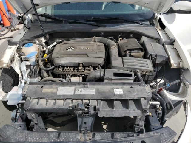 Photo 7 from auction – 2014 VOLKSWAGEN PASSAT S with VIN 1VWAT7A3XEC035452