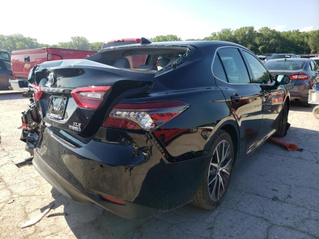 Photo 4 from auction – 2022 TOYOTA CAMRY XLE with VIN 4T1F31AK2NU591225