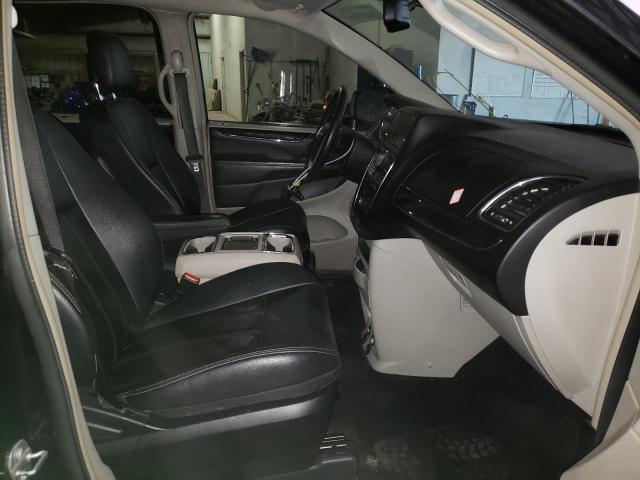 Photo 5 from auction – 2014 CHRYSLER TOWN & COU with VIN 2C4RC1BG6ER237457