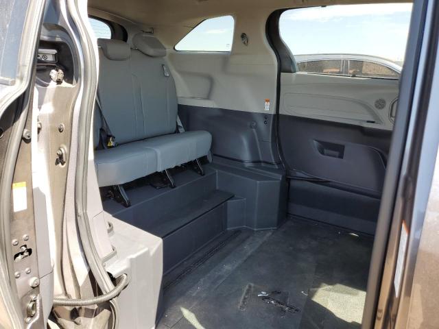 Photo 6 from auction – 2021 TOYOTA SIENNA XLE with VIN 5TDYRKEC2MS042194