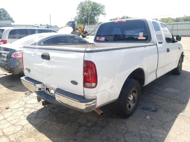 Photo 4 from auction – 2000 FORD F150 with VIN 1FTRX17L9YKB13650