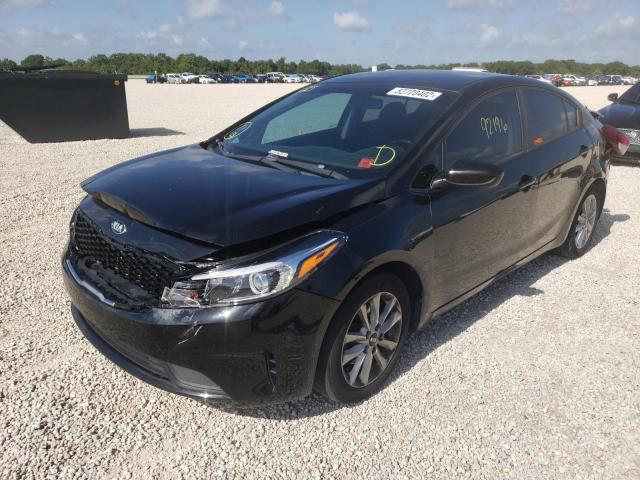 Zdjęcie 2 z aukcji – 2017 KIA FORTE LX z VIN 3KPFL4A71HE063969
