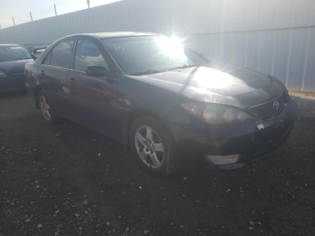 TOYOTA CAMRY LE 2005 with VIN 4T1BE32K15U081337 - Photo from auction