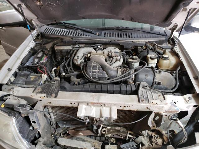 Photo 7 from auction – 2003 LINCOLN NAVIGATOR with VIN 5LMFU28R33LJ47048
