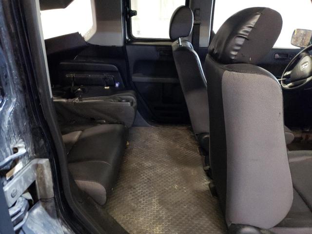 Photo 6 from auction – 2004 HONDA ELEMENT LX with VIN 5J6YH18314L016125
