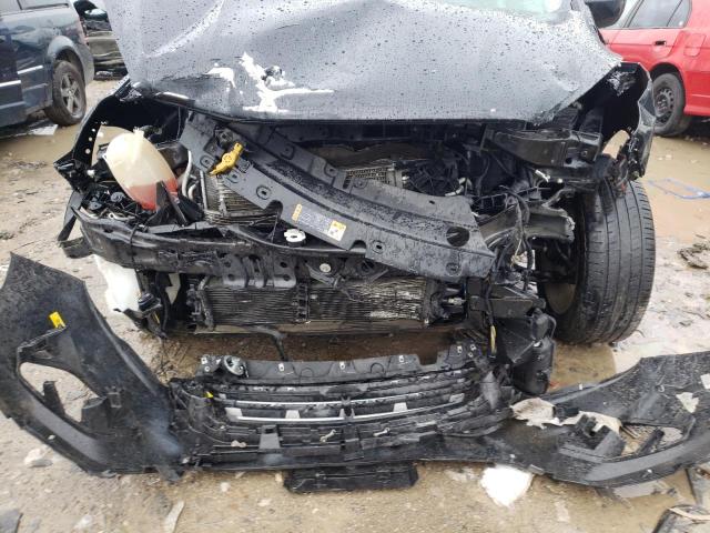 Photo 9 from auction – 2018 FORD ESCAPE SE with VIN 1FMCU9GD0JUC50035
