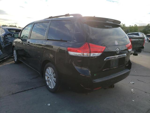 Photo 3 from auction – 2011 TOYOTA SIENNA XLE with VIN 5TDYK3DC4BS063783