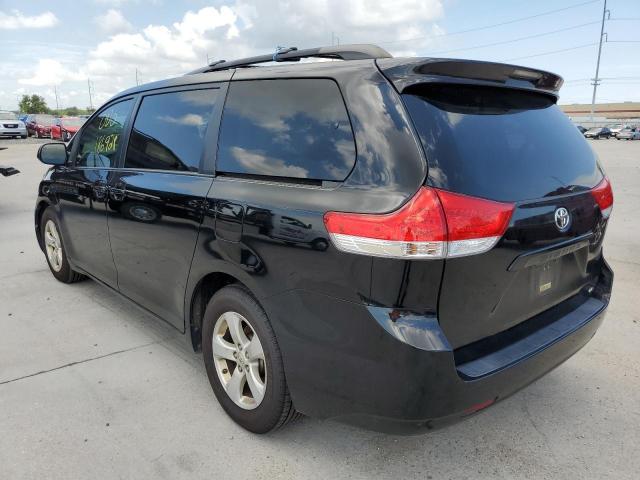 Photo 3 from auction – 2013 TOYOTA SIENNA LE with VIN 5TDKK3DC6DS400530