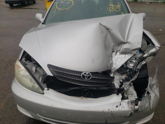 Photo 7 from auction – 2004 TOYOTA CAMRY LE with VIN 4T1BE32K04U332394
