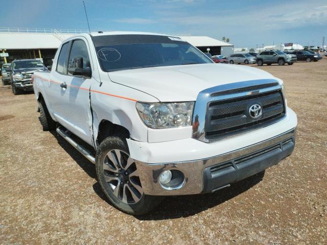 TOYOTA TUNDRA DOU 2012 with VIN 5TFUM5F17CX032782 - Photo from auction