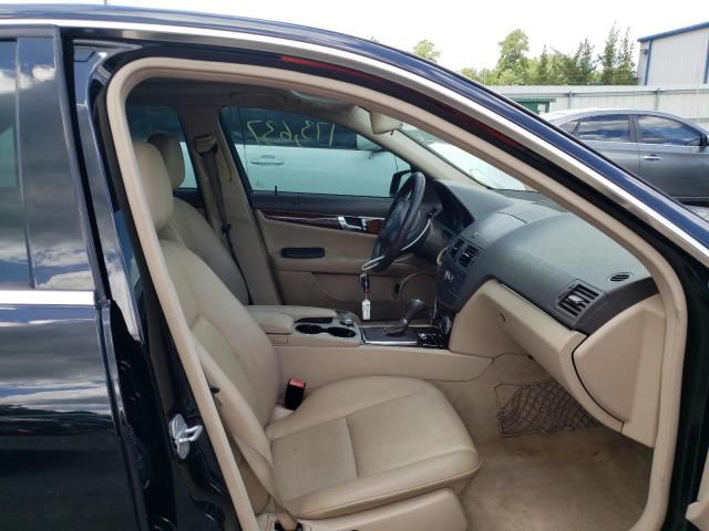 Photo 5 from auction – 2011 MERCEDES-BENZ C 300 with VIN WDDGF5EB8BA451295
