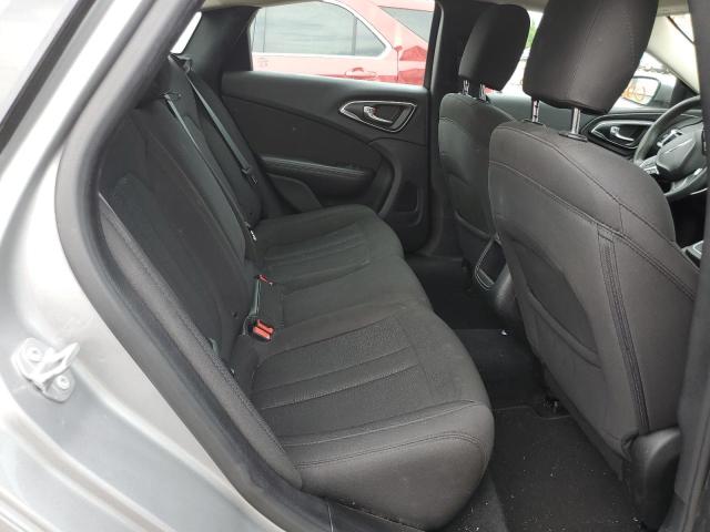 Photo 6 from auction – 2016 CHRYSLER 200 LIMITE with VIN 1C3CCCAB2GN103797