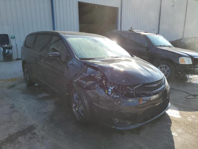 CHRYSLER PACIFICA T 2018 with VIN 2C4RC1FG3JR312149 - Photo from auction