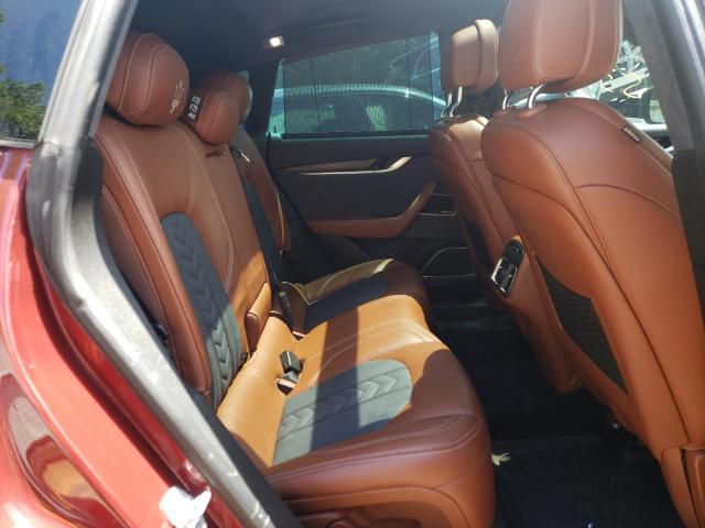 Photo 6 from auction – 2017 MASERATI LEVANTE LU with VIN ZN661XUL0HX231261
