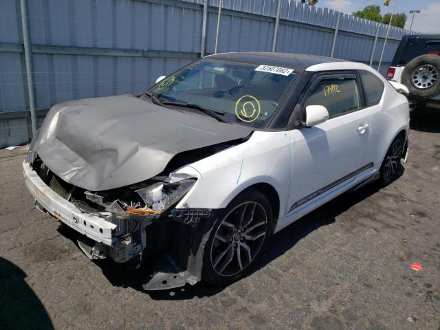 Photo 2 from auction – 2014 TOYOTA SCION TC with VIN JTKJF5C74E3083780