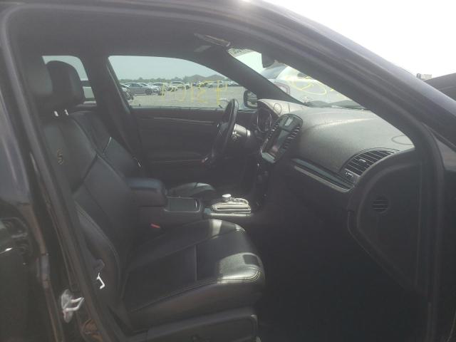Photo 5 from auction – 2019 CHRYSLER 300 S with VIN 2C3CCABT0KH676372