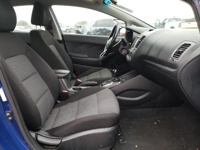 Photo 5 from auction – 2017 KIA FORTE LX with VIN 3KPFL4A77HE097091