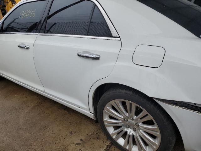 Photo 10 from auction – 2011 CHRYSLER 300C with VIN 2C3CA6CT1BH595835