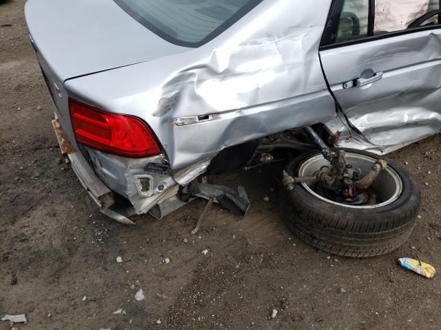 Photo 9 from auction – 2005 ACURA TL with VIN 19UUA65575A081880