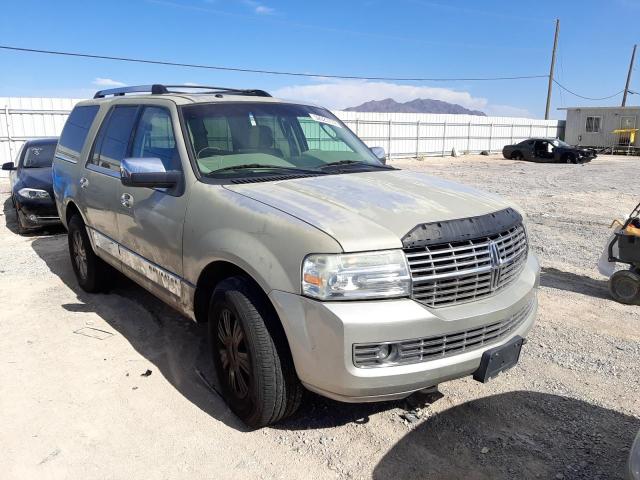 LINCOLN NAVIGATOR 2007 with VIN 5LMFU275X7LJ06940 - Photo from auction